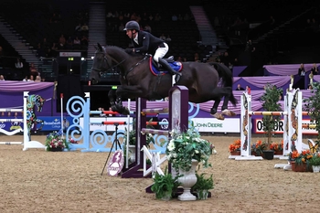 Mark Edwards hits the ground running at HOYS with victory in the Grandstand Welcome Stakes on Dillinger NE